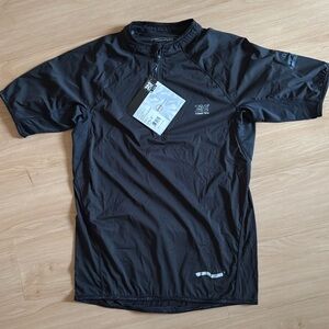 MENS ATHLETIC TECHNICAL ULTRA LITE BLACK 1/4 ZIP RUNNING SHIRT SMALL